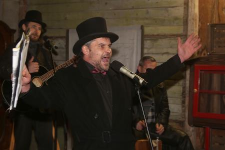 PUSTNA RAZSTAVA GALERIJA KRPAN 11 FOTO LJUBO VUKELIČ